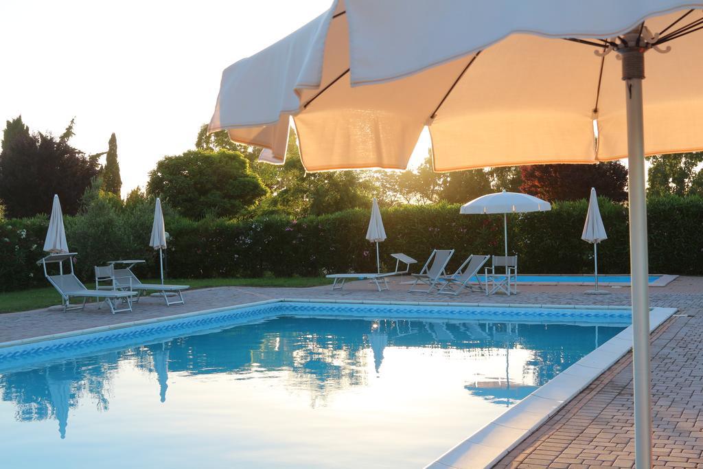 Agriturismo Gli Etruschi Populonia Exteriör bild